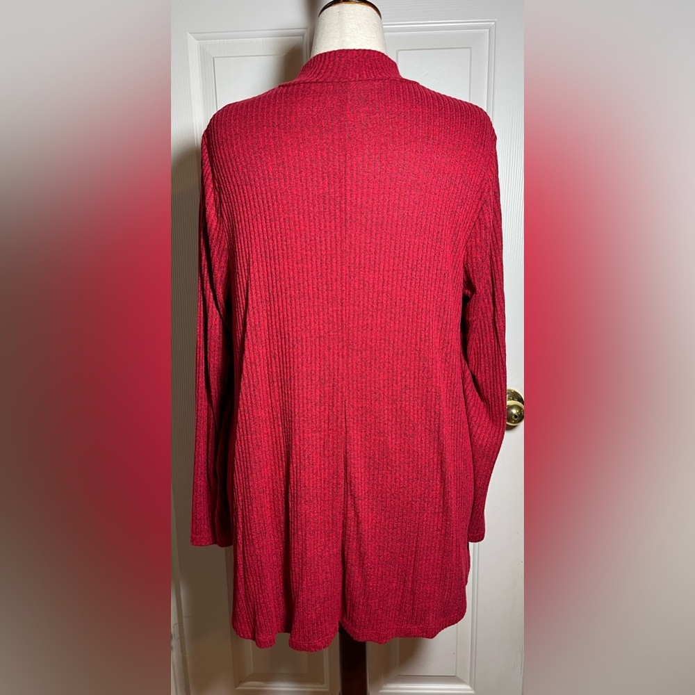 Lane Bryant Red Textured Women’s Swing Top - Picture 5 of 7